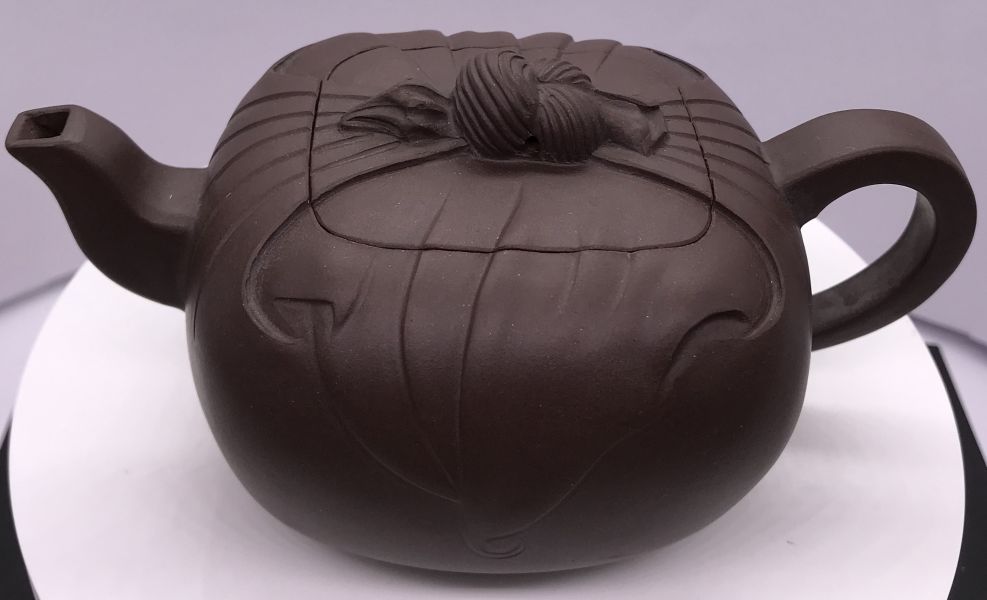 1980年印包壺(作者:鮑利安)(紫砂) 