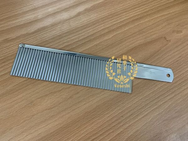 不鏽鋼側柄波浪刀　細目／粗目 
