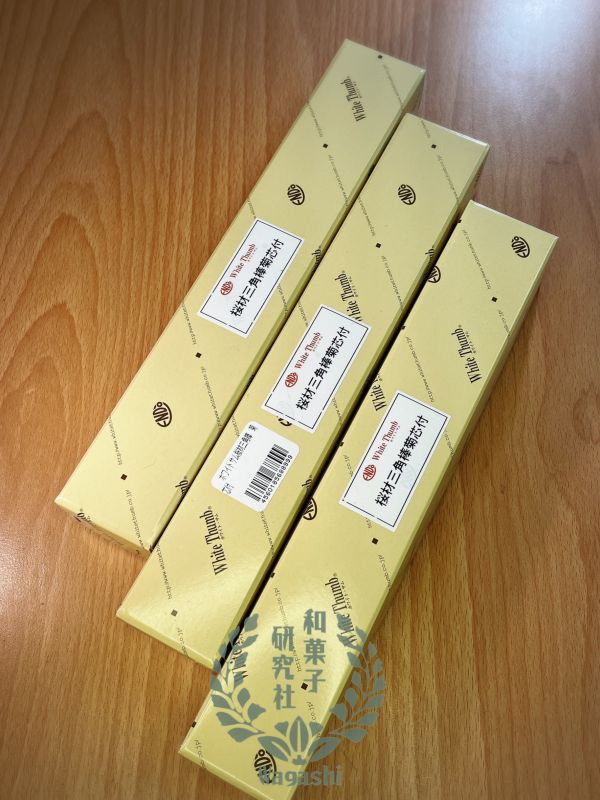 日本製造 櫻材菊芯三角棒 
