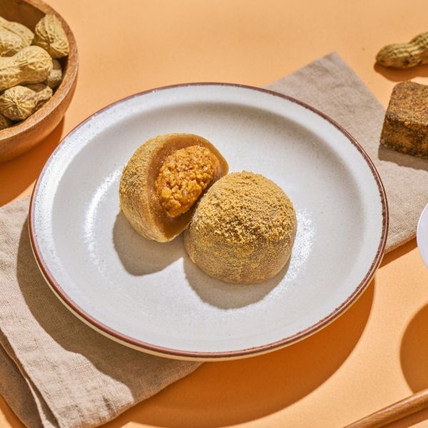 黑糖花生麻糬 麻糬,手工麻糬,傳統麻糬,古早味麻糬,麻糬推薦,宜蘭名產,宜蘭伴手禮,麻糬做法,麻糬保存,曾記麻糬,有福記麻糬,西螺麻糬,麻糬大王,花蓮麻糬,花生麻糬.麻糬冰淇淋,麻糬熱量