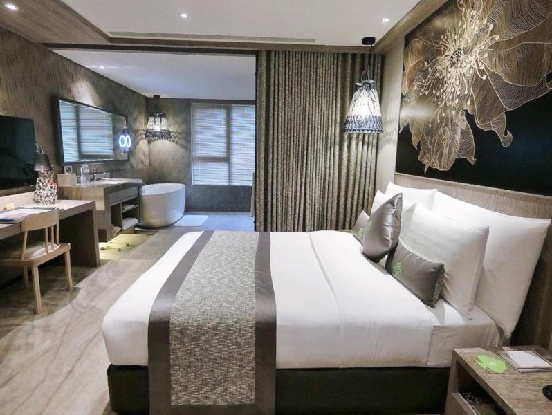 Artree HTL by taxi about 3 min to  Red Space, 4(N) The lowest price about us$708 