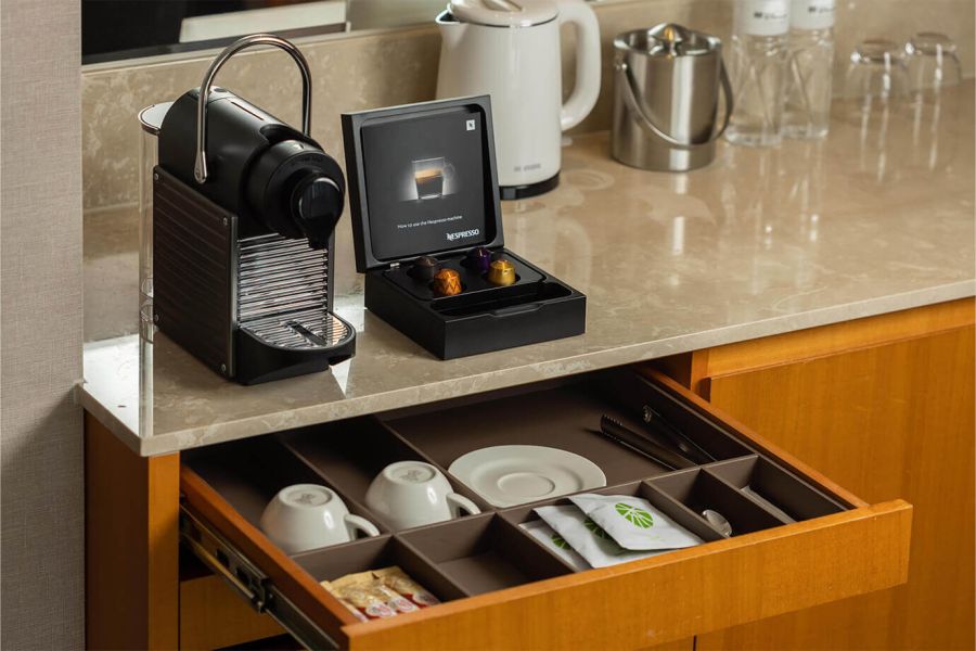 EXECUTIVE PREMIER KING B/F 