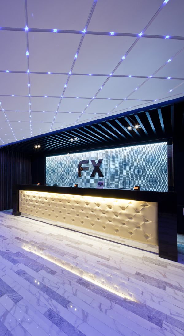 FX Hotel Taipei Nanjing  walk about 10 mins to Red Space 4(N)The lowest price about USD$433 