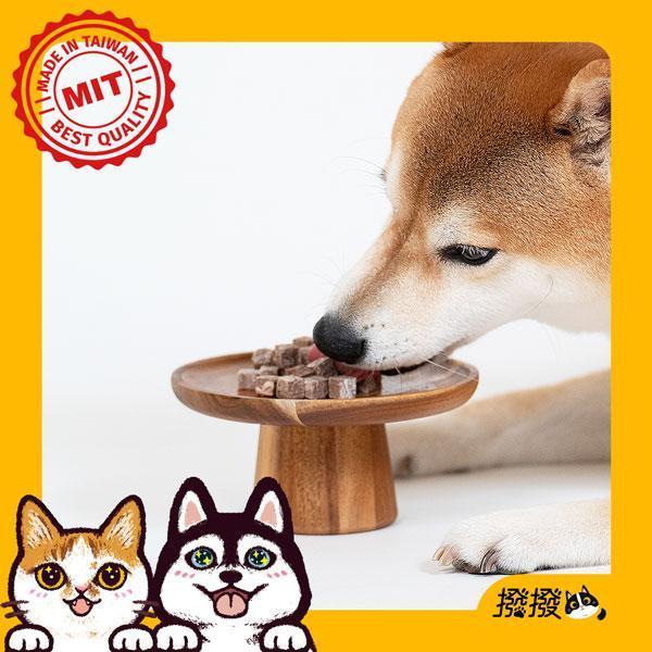 撥撥台灣牛補鐵丁-嚴選神農獎御牧牛，貓狗適用原肉凍乾 貓凍乾推薦,狗凍乾推薦,御牧牛凍乾,台灣牛凍乾,補鐵貓零食,高蛋白貓凍乾,無添加凍乾,原肉凍乾,貓咪挑食零食