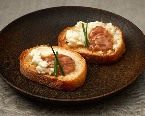 桃屋 鹽漬烏賊醬 110g 桃屋海鮮醬,日本桃屋,酒盜,鰹魚內臟,日本下酒菜,米飯佐料,日本醬料,日本原裝進口,海鮮醬推薦,清酒搭配