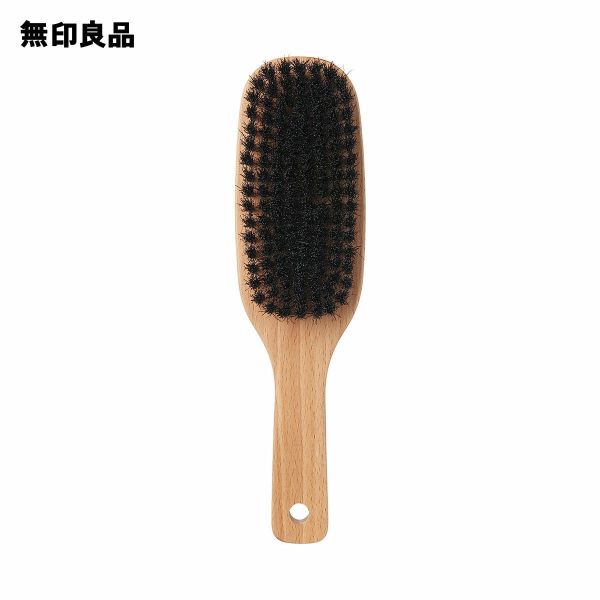 無印良品 山毛櫸木製服裝刷 無印良品, 服裝刷, 山毛櫸木, 豬鬃毛刷, 衣物保養, 大衣整理, 日系生活用品, 質感收納