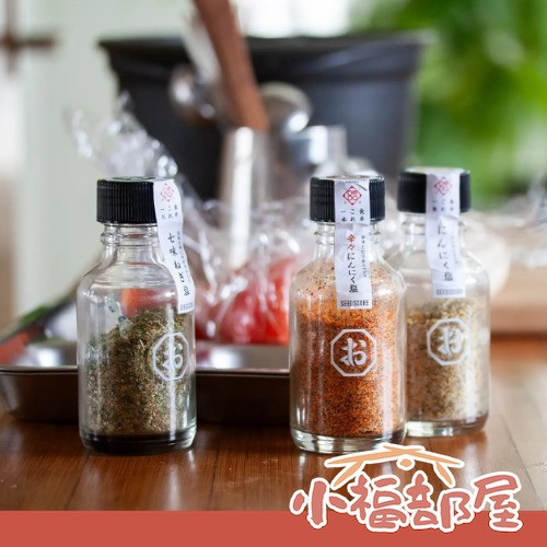 今塩屋佐兵衛 日本製 調味鹽（唐辛子/七味蔥/大蒜/香辣蒜味/柚子） 今塩屋佐兵衛, 調味鹽,日本製調味料,萬用調味鹽,大蒜鹽,柚子鹽,七味鹽,日本必買,烤肉調味料,中秋烤肉必備