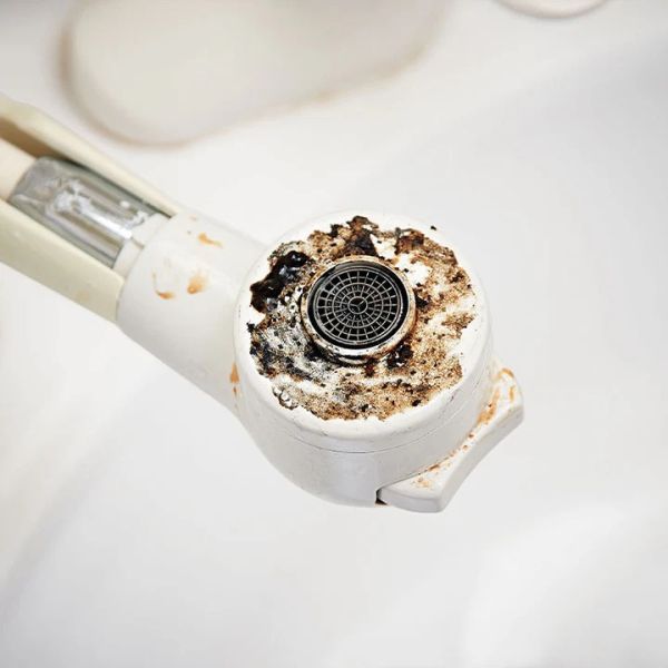 Cogit 日本製 蓮蓬頭清潔劑 5入 Cogit, 蓮蓬頭清潔, 浴室水垢, 檸檬酸清潔, 日本清潔用品, 五金保養, 免刷洗清潔, 無氯清潔劑, 浴室保養, 日本製清潔品