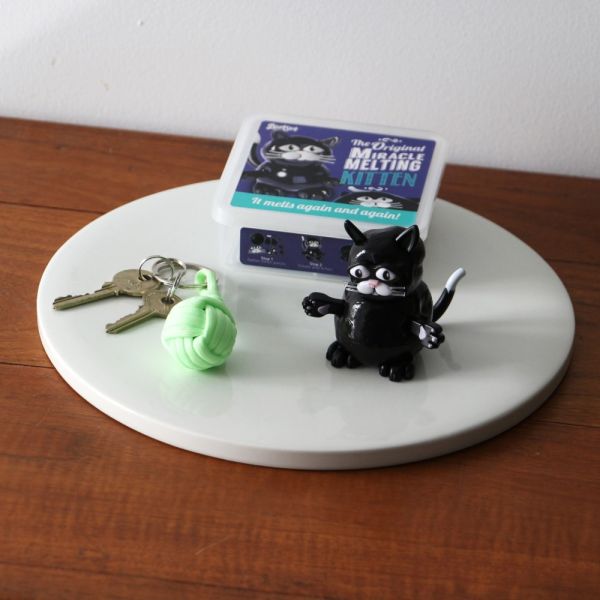 HERE by DETAIL 融化造型黏土（狗狗/貓咪/雪人） 融化系,日本製,矽膠玩具,HERE by DETAIL,造型黏土,療癒小物,交換禮物,聖誕禮物,紓壓玩具,可愛擺飾,狗狗造型,貓咪造型,雪人造型