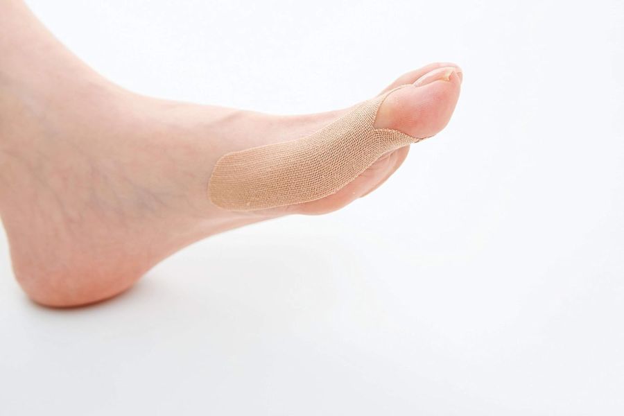 COGIT 拇指外翻pro膠帶 18入 COGIT, 拇指外翻, 外翻拇趾, 足部保護貼, 足部膠帶, 一次性貼條, 足部舒緩, 足部保養, 膚色貼布, 足趾貼布