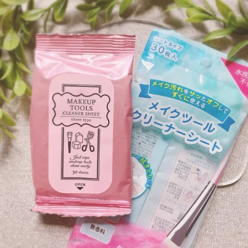 KOJI 日本製 免水洗刷具清潔用品（清潔噴霧/清潔巾） KOJI 免水洗刷具清潔噴霧,KOJI 刷具清潔,免水洗刷具清潔巾,日本刷具清潔,彩妝工具速乾清潔,刷具保養推薦,刷具清潔噴霧,日本化妝刷清潔,刷具乾洗神器,KOJI 清潔噴霧