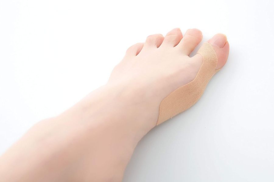 COGIT 拇指外翻pro膠帶 18入 COGIT, 拇指外翻, 外翻拇趾, 足部保護貼, 足部膠帶, 一次性貼條, 足部舒緩, 足部保養, 膚色貼布, 足趾貼布