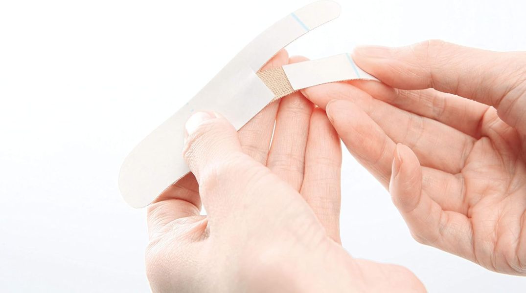 COGIT 拇指外翻pro膠帶 18入 COGIT, 拇指外翻, 外翻拇趾, 足部保護貼, 足部膠帶, 一次性貼條, 足部舒緩, 足部保養, 膚色貼布, 足趾貼布