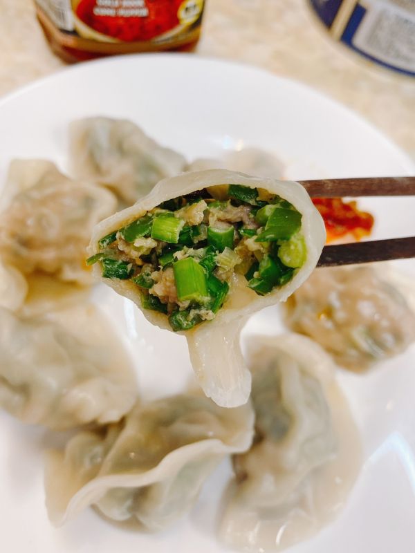 韭菜花水餃 韭菜花水餃