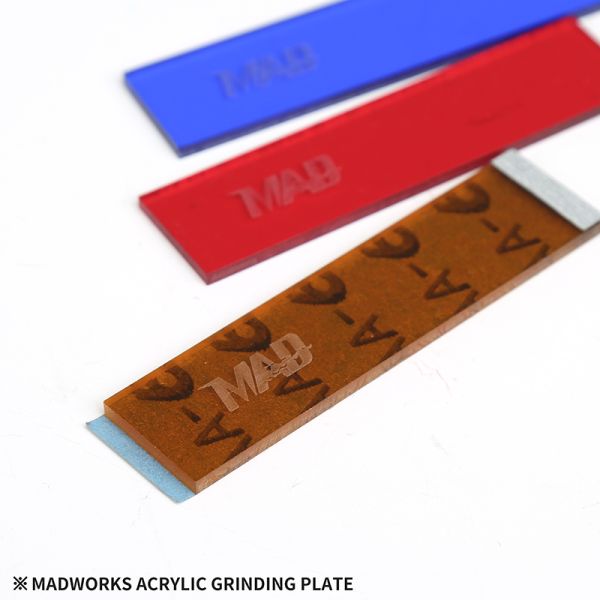MADWORKS 28000 打磨板 - 3PCS 