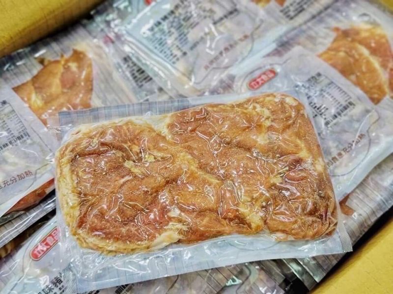 立大 五香燒烤片一包130元       二包250元【包裝規格】：每包300g/4~8片 