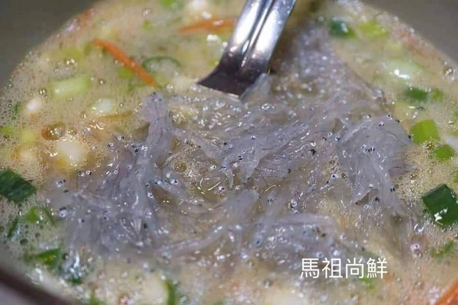 宜蘭生吻仔魚+1就是2盒 