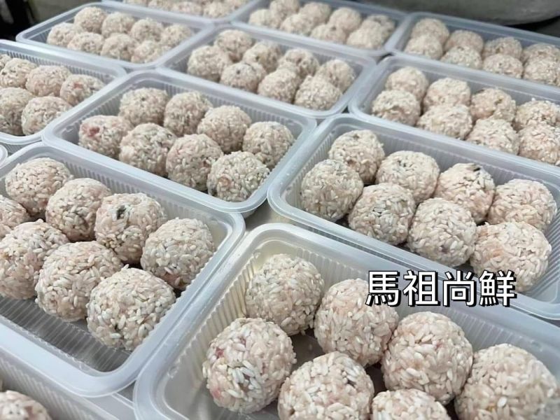 富美 「​鮮肉 。蝦珍珠丸」1盒220元 5盒1000元 【包裝規格】: 每盒300g / 8粒    【保存方式】：冷凍 