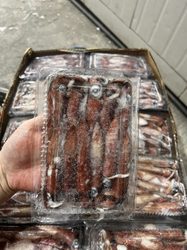活凍生小捲二排每盒130元  規格(約300g/約12隻) 