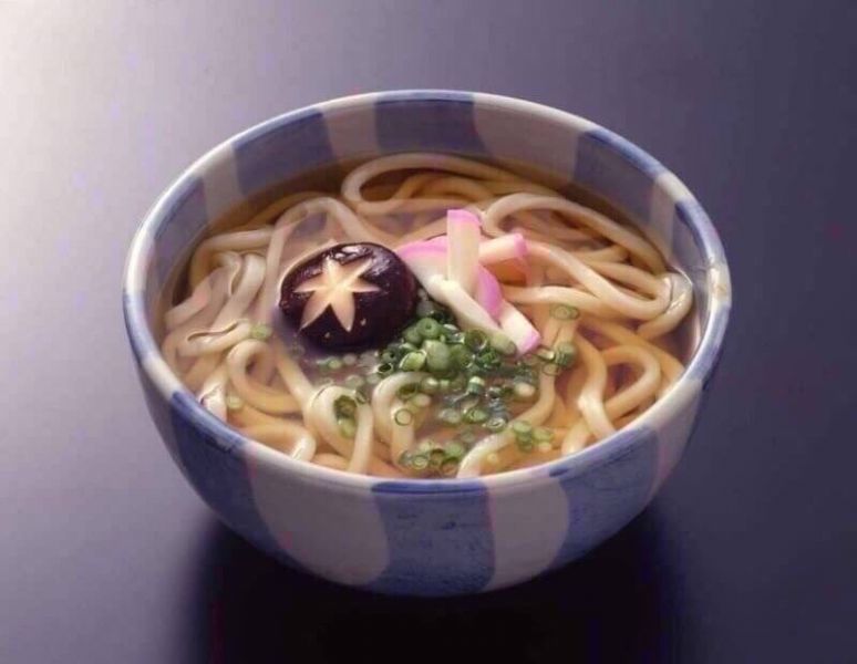 日本讚岐烏龍麵每包130元單片200g/5入 