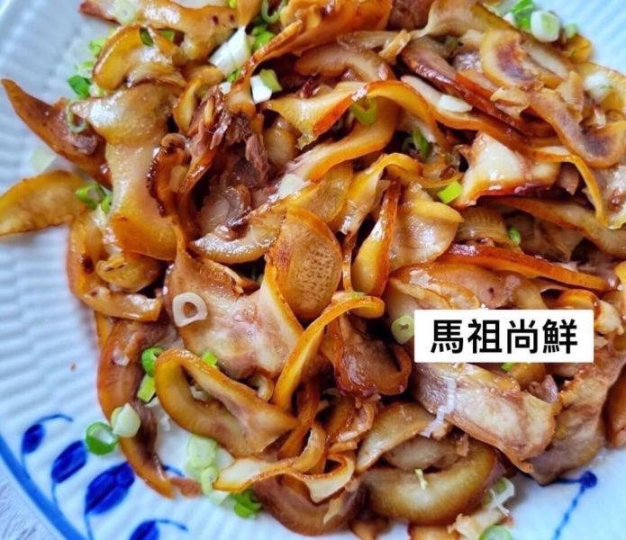 煙燻豬頭皮 