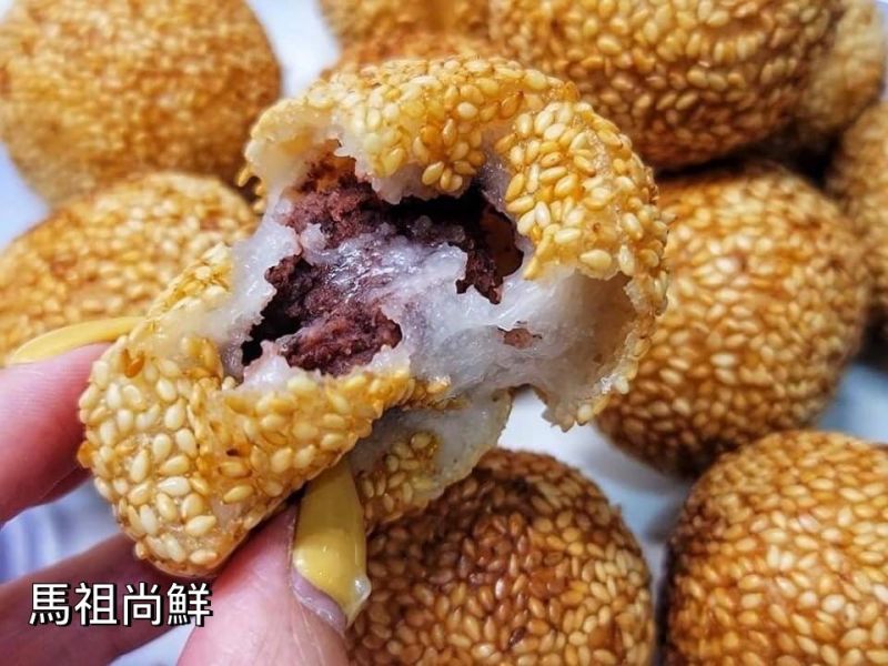 易牙居手工芝麻球   特價190元   【包裝規格】：每盒10粒  【重量】：380g±10% 【產地】：台灣 