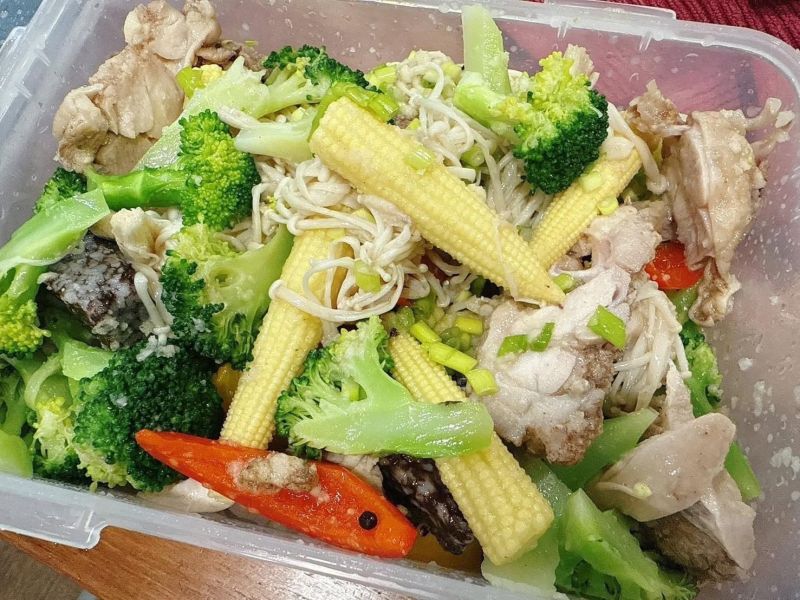 去骨油雞腿 