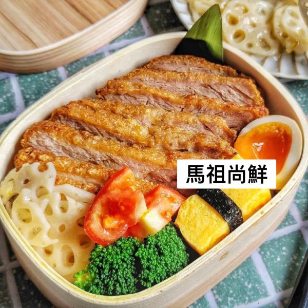 極厚日式氣炸豬排1片75元  5片以上每片70元  【包裝規格】: 160g/片  【產地】：台灣 