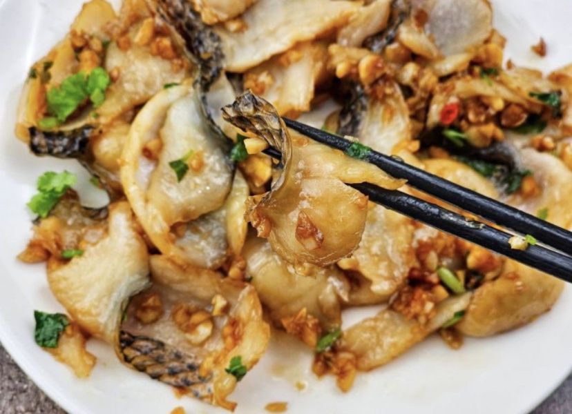 無刺烏鱧魚片1包95元  5包以上每包90元  【重量規格】：每包150g 以上 
