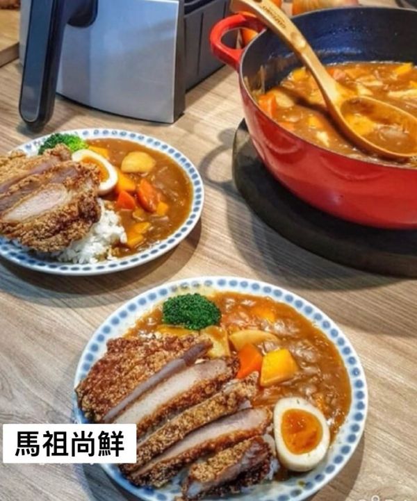 極厚日式氣炸豬排1片75元  5片以上每片70元  【包裝規格】: 160g/片  【產地】：台灣 