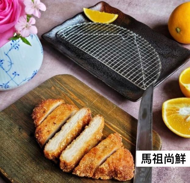 極厚日式氣炸豬排1片75元  5片以上每片70元  【包裝規格】: 160g/片  【產地】：台灣 