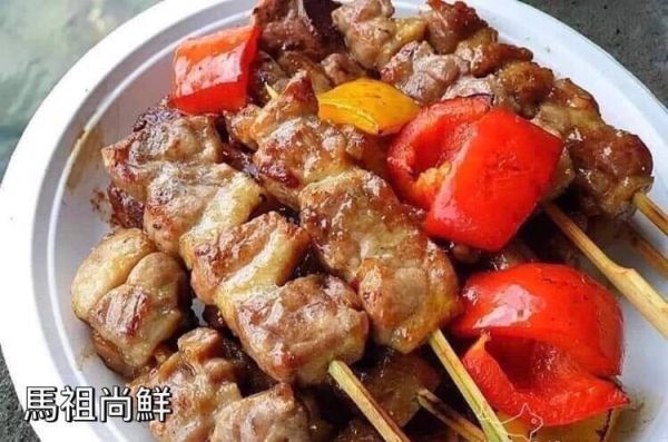《 櫻桃鴨肉串》熱銷好物 每包160元    【商品規格】：每包280g /8串  【產地】：台灣 