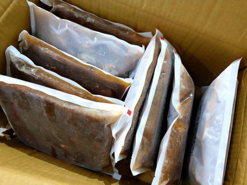 紅燒牛肉湯(爐) 每包280元(1250g，內容物500g，濃縮高湯750g) 
