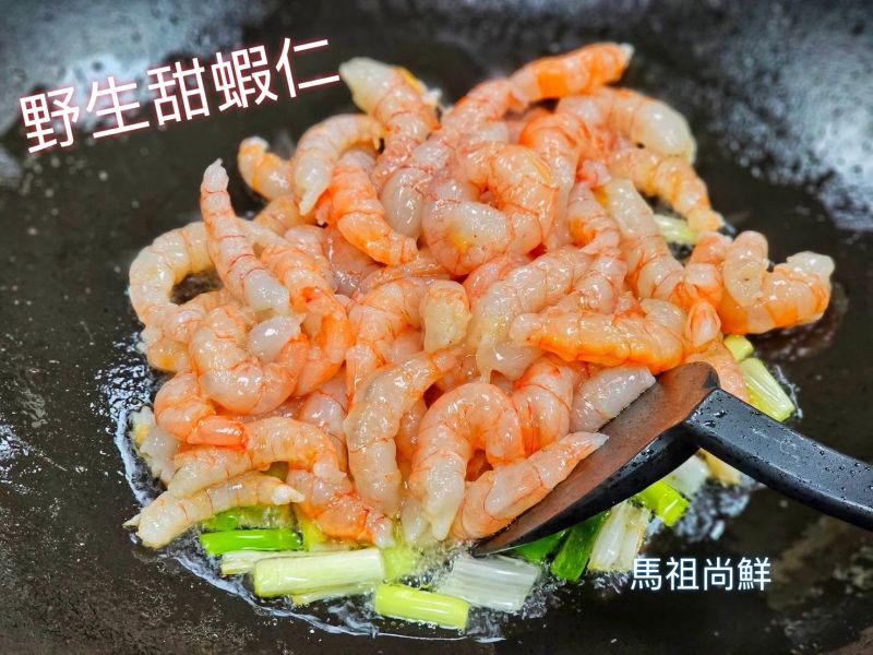 台灣東北角野生甜蝦 蝦仁 1包180元  (200公克+-10% 約30隻)  5包890元  蝦味濃郁、晶瑩剔透的蝦肉非常新鮮 