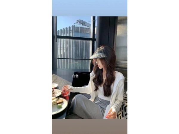 嫩妹必備♡ABTOO二代防曬衣 