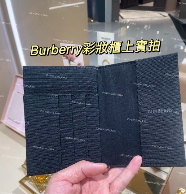 BURBERRY護照本 