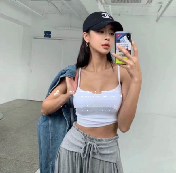 辣韓妹ＢＲＡ ＴＯＰ 