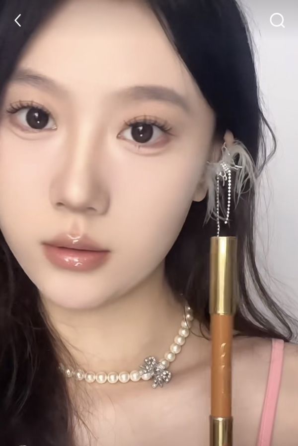 Out of office雙頭修容筆（送削筆器） 