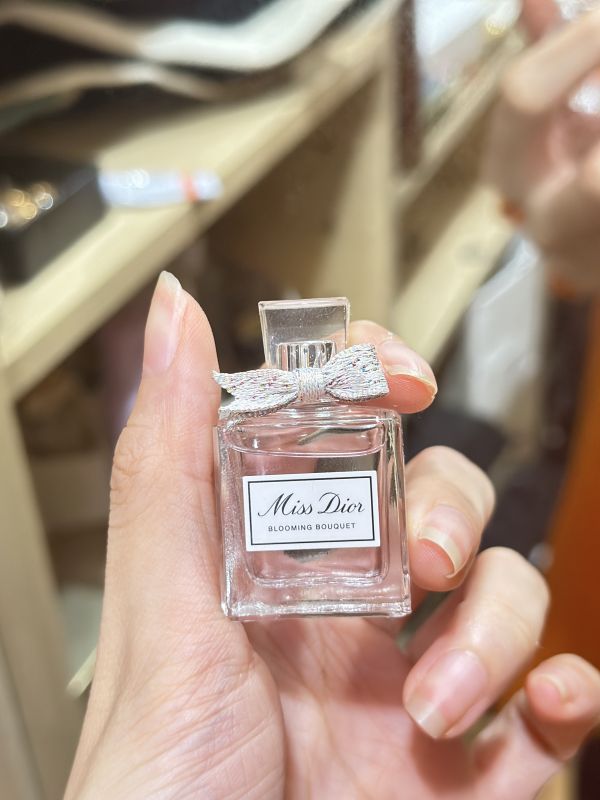 DIOR花漾香水5ml♡ 