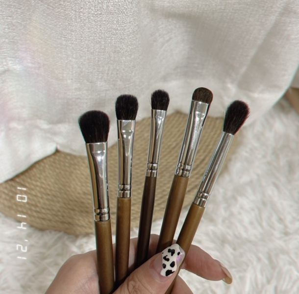 闆娘訂製款 羊毛五隻眼影刷 