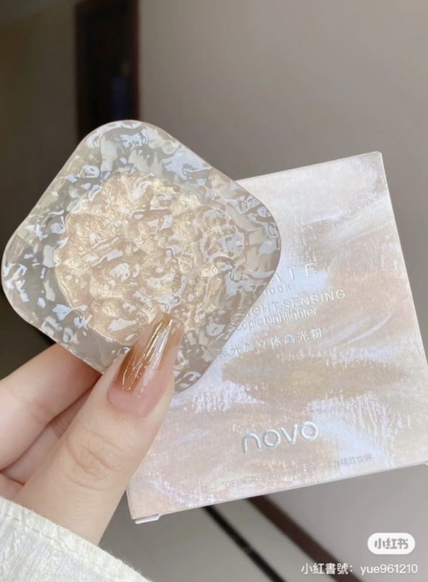 買一送一♡NOVO幻影光感高光打亮 