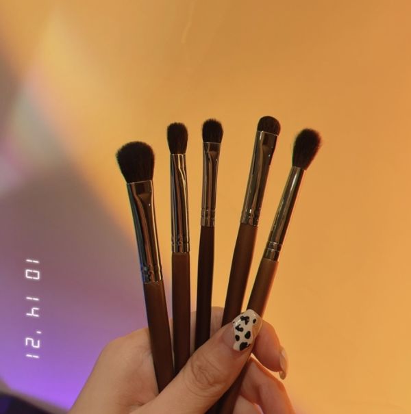 闆娘訂製款 羊毛五隻眼影刷 
