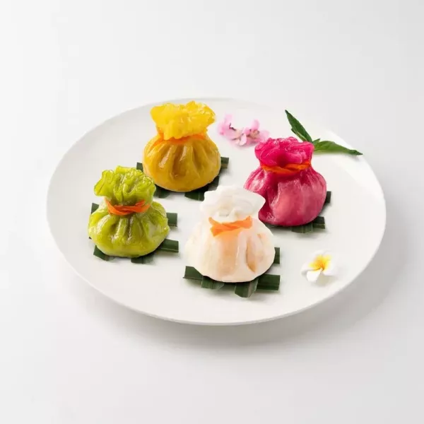 蘭陽食品 四喜福燒賣(全素)(1盒12顆) 精巧的小福袋造型可愛誘人，內含四種不同天然蔬菜風味『冷凍配送』 蘭陽食品, 四喜福燒賣, 全素燒賣, 冷凍配送, 素食點心, 天然蔬菜風味, 經典點心, 美味小點, 日常食用, 擺盤美食