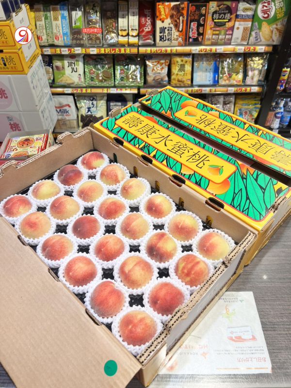 [極致多汁甘甜濃郁][整箱]美國加州壽康水蜜桃 Socome Peach 美國水蜜桃,加州水蜜桃,空運水蜜桃,加州桃李,壽康桃,岡山溫室,貴妃水蜜,翠玉水蜜,金香水蜜