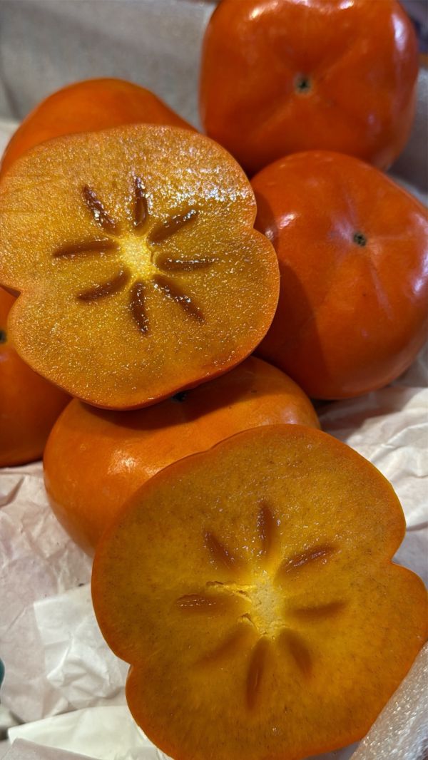 [綿軟香甜風味濃郁]台灣梨山高海拔蜜甜柿 台灣梨山高海拔蜜甜柿