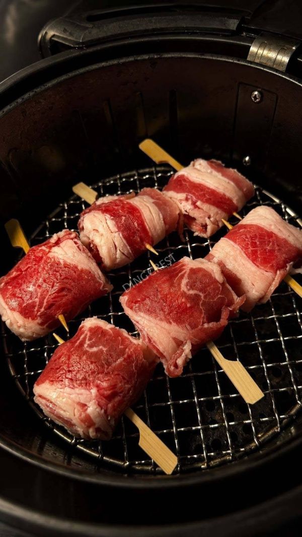 （嚴選牛肉鮮嫩入味）牛五花干貝串 肉