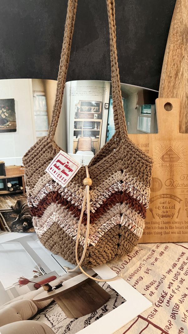 現貨 天天都要揹的氣球小包 