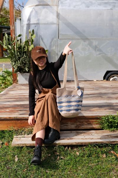 現貨 加大版秋浪包 日本藍 