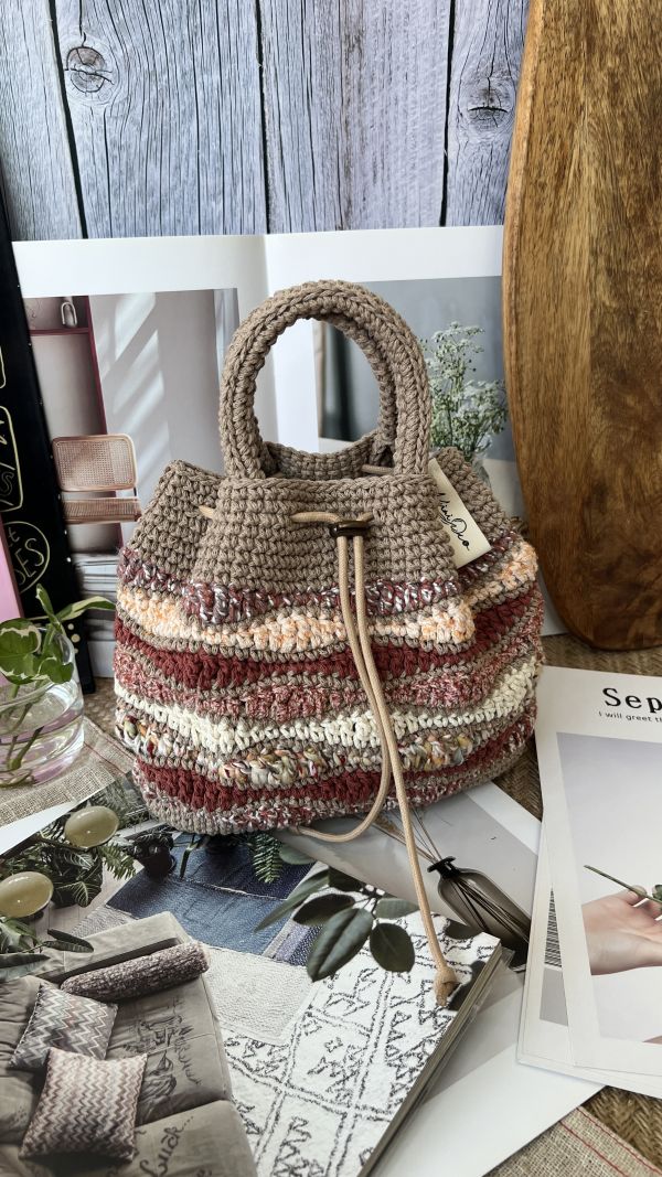 現貨 鉤織款流浪小手提 海浪紅 
