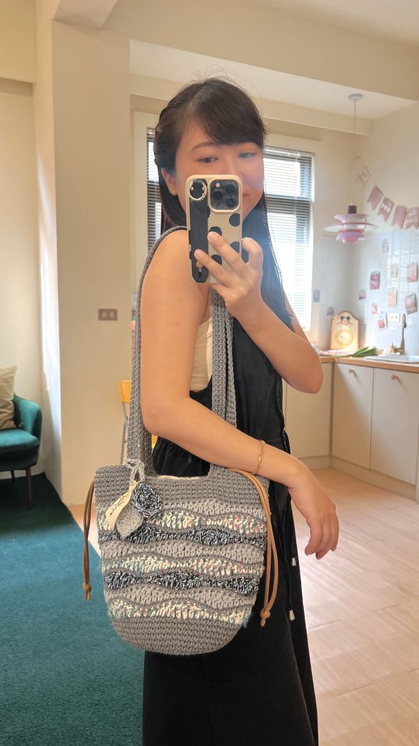 現貨 創作版秋浪包 三色 